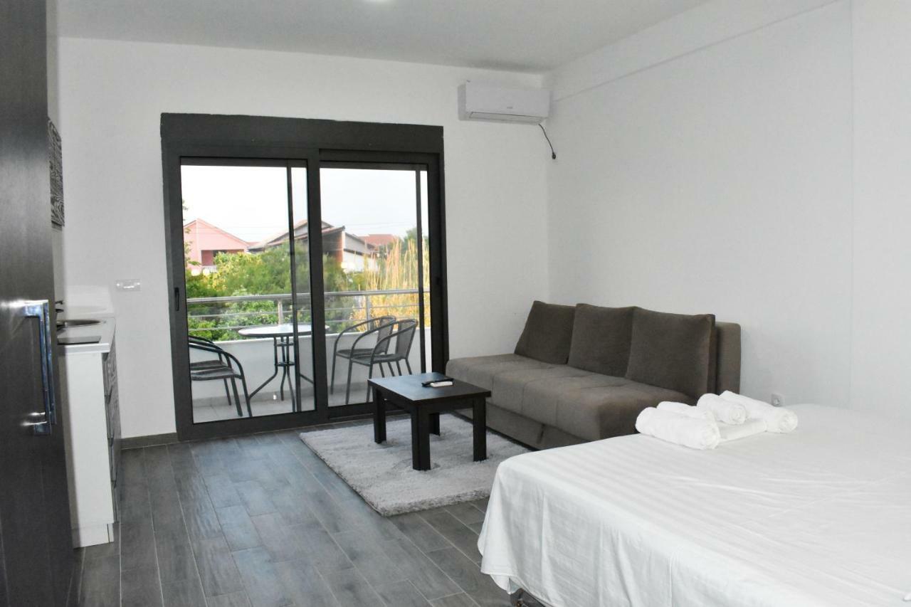 Flo Apartments Ulcinj Exterior photo