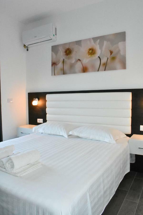 Flo Apartments Ulcinj Exterior photo